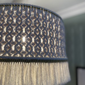 handgefertigte Makramee-Hängelampe – Bild 2