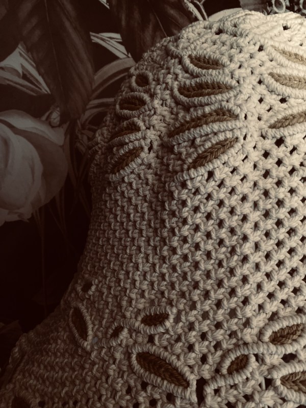 handgefertigte Upcycling Makramee-Stehlampe