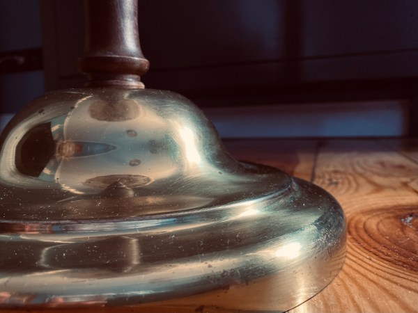 handgefertigte Upcycling Makramee-Stehlampe