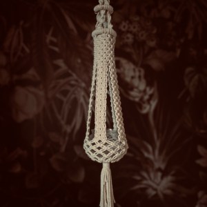 handgefertigtes Lichtspiel/Blumenampel – Bild 2