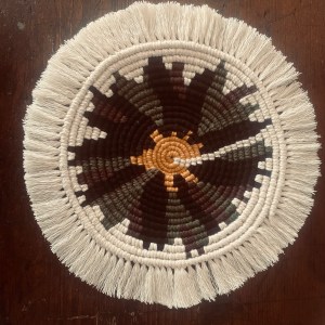 handgeknüpfter Makramee-Untersetzer 20cm – Bild 2