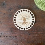 Baum mit Wurzeln +3,00&nbsp;&euro;