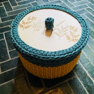 handgemachte Häkelkörbe Boho | gelaserte Holzböden – Bild 2