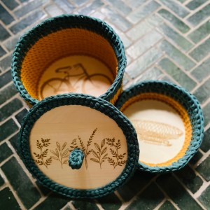 handgemachte Häkelkörbe Boho | gelaserte Holzböden