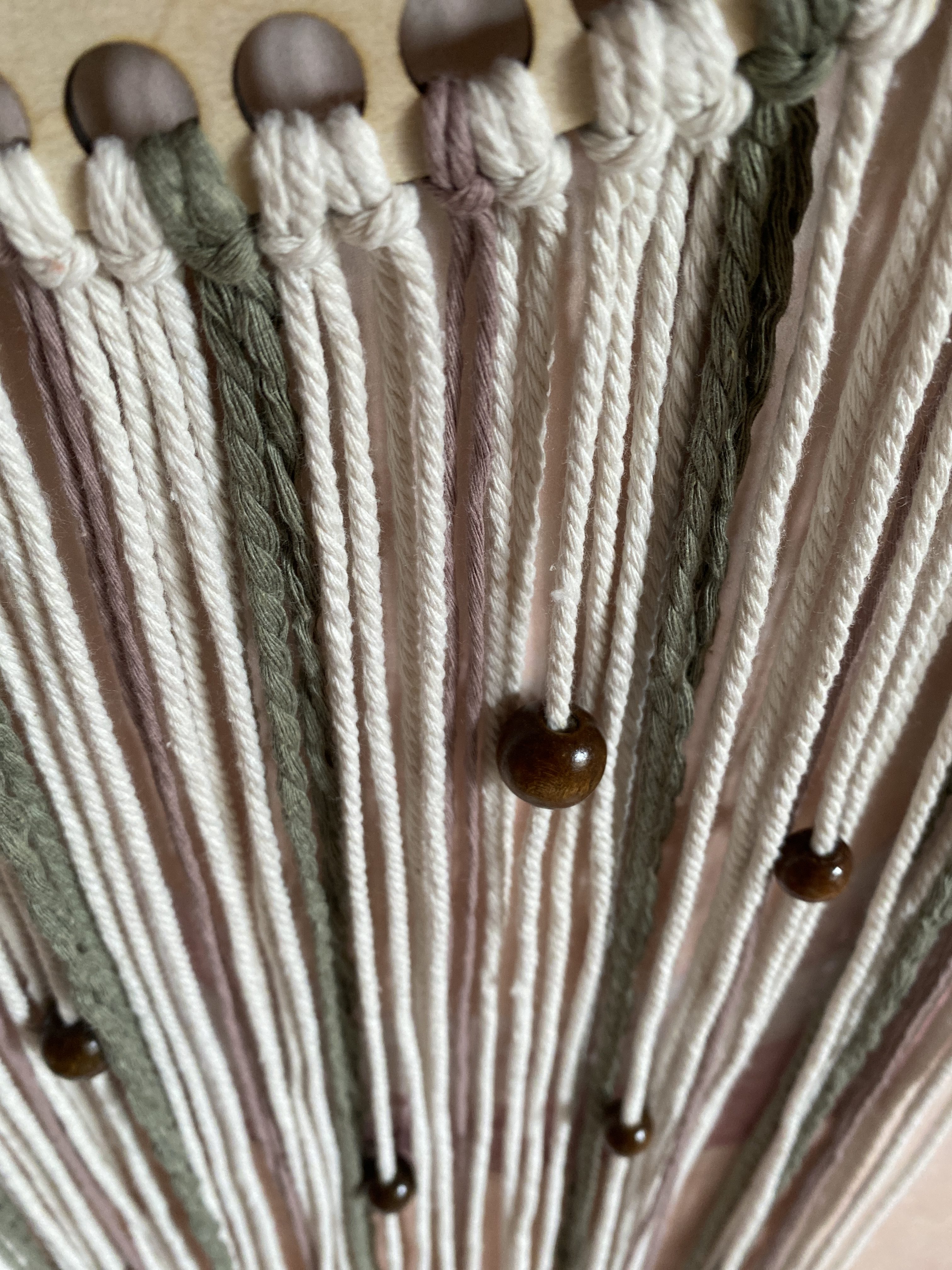 handgemachter Traumfänger | Mandala-Schmetterling – Bild 6