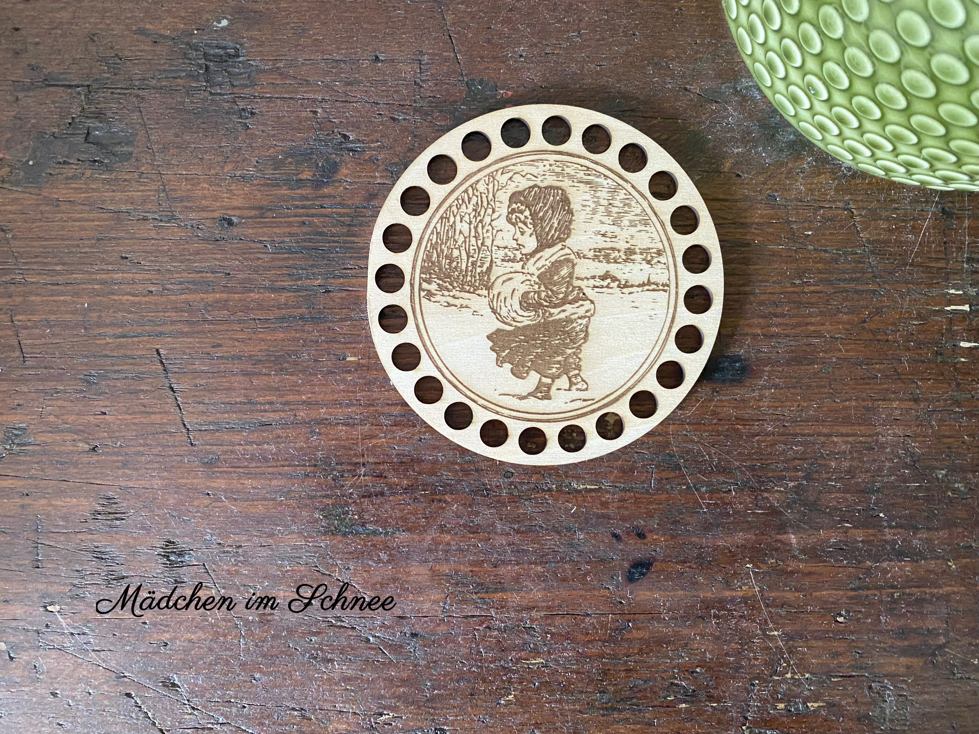 Häkelböden | Lindensperrholz | mit Gravur – Bild 11