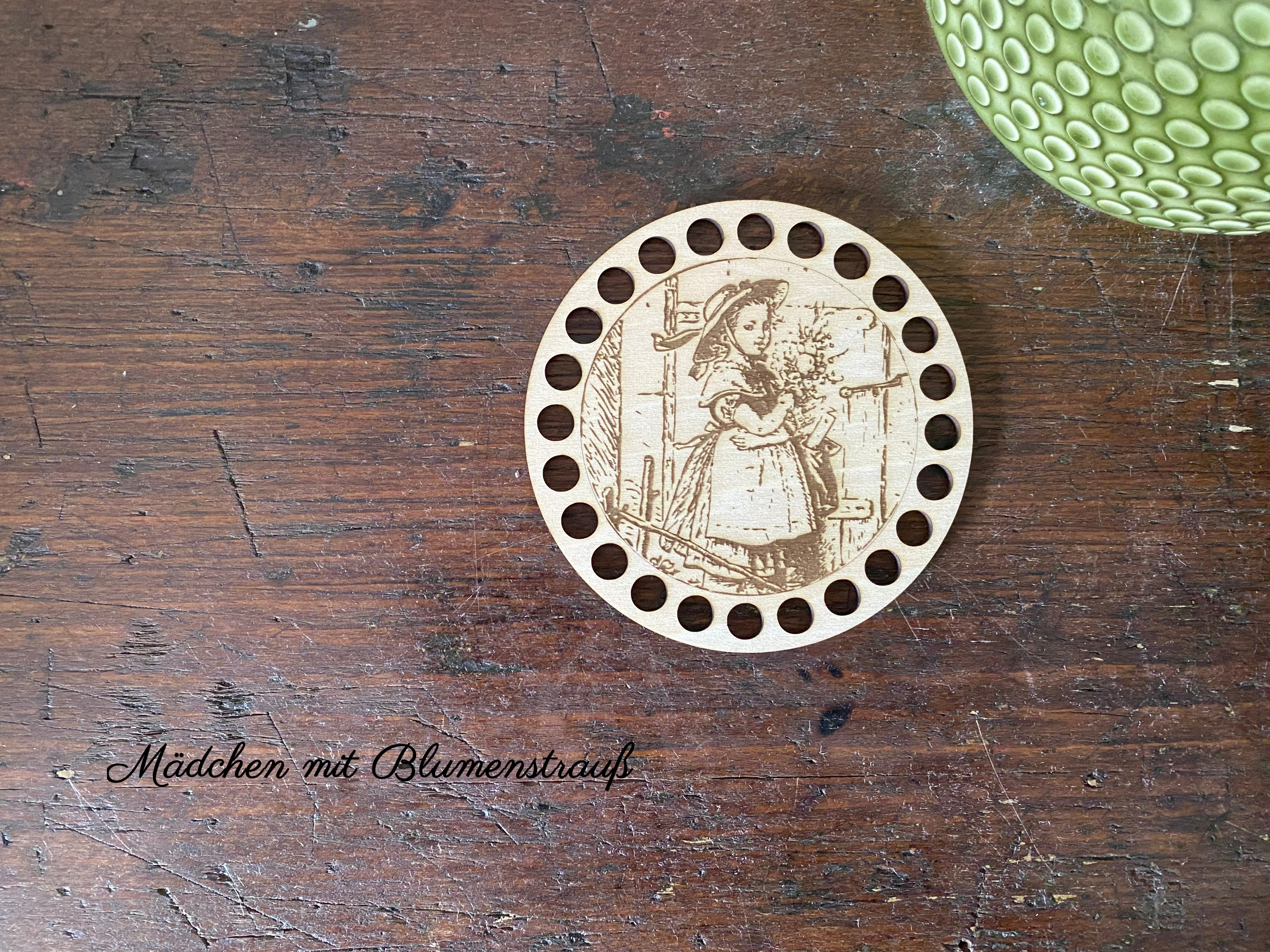 Häkelböden | Lindensperrholz | mit Gravur – Bild 12