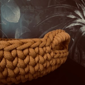 handgemachter Häkelkorb Brotkorb | nostalgisch, gelaserter Holzboden – Bild 3