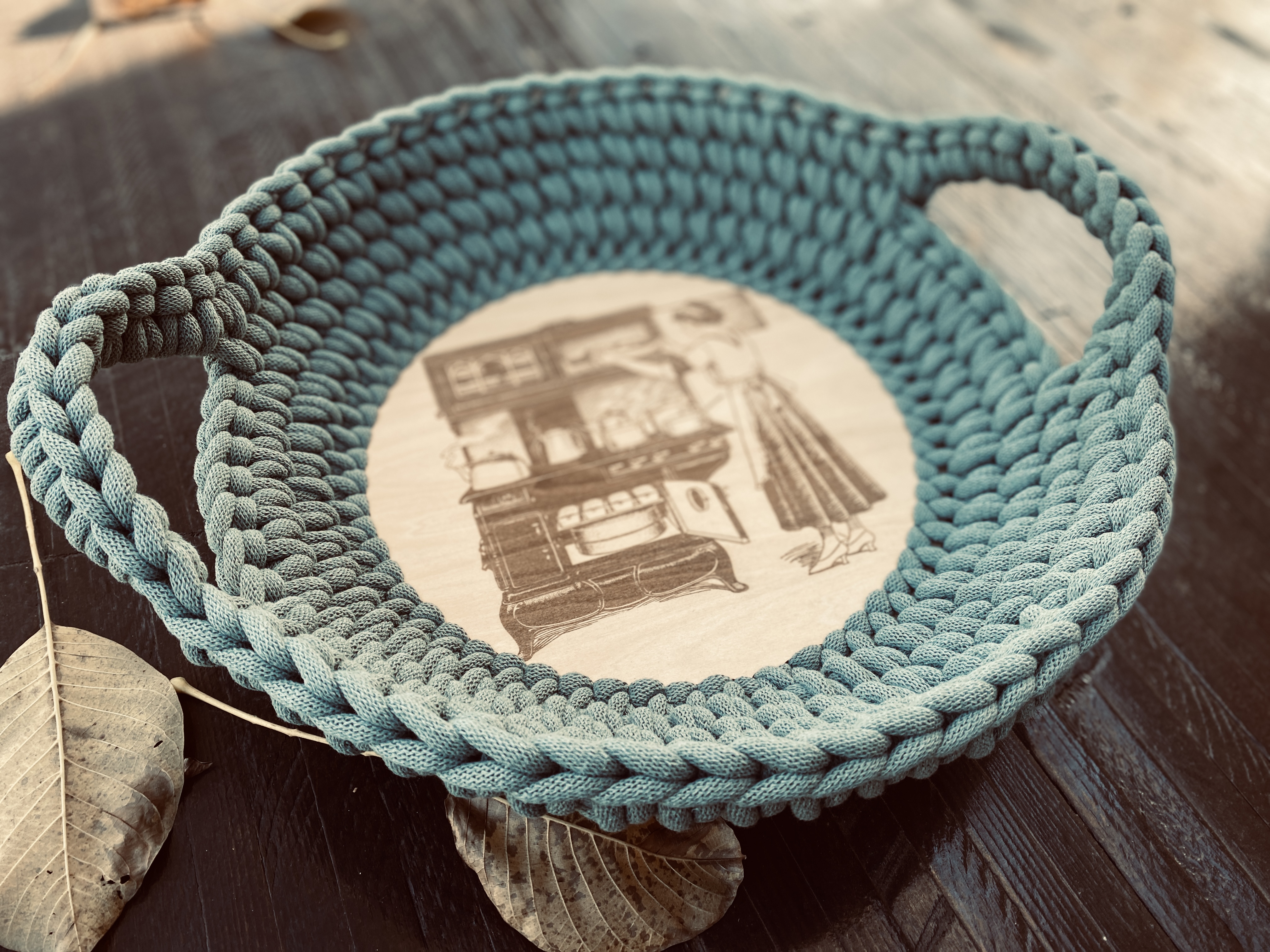 handgemachter Häkelkorb Brotkorb | nostalgisch, gelaserter Holzboden – Bild 8