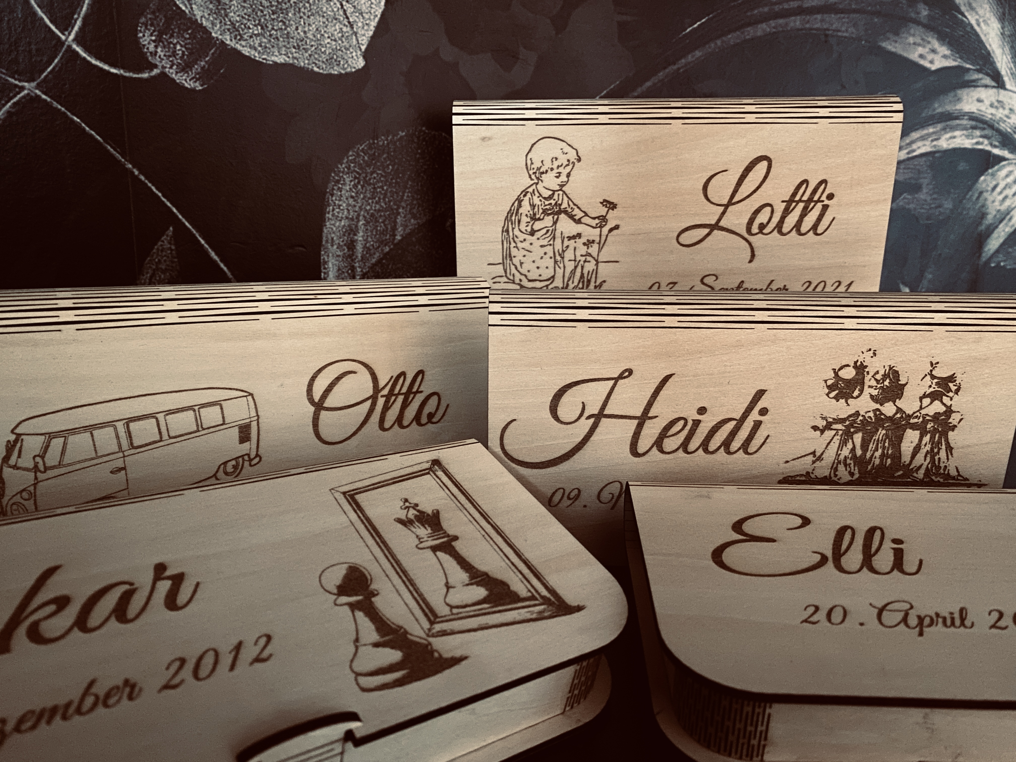 Erinnerungsbox | Geschenkbox aus Holz | personalisierbar – Bild 1
