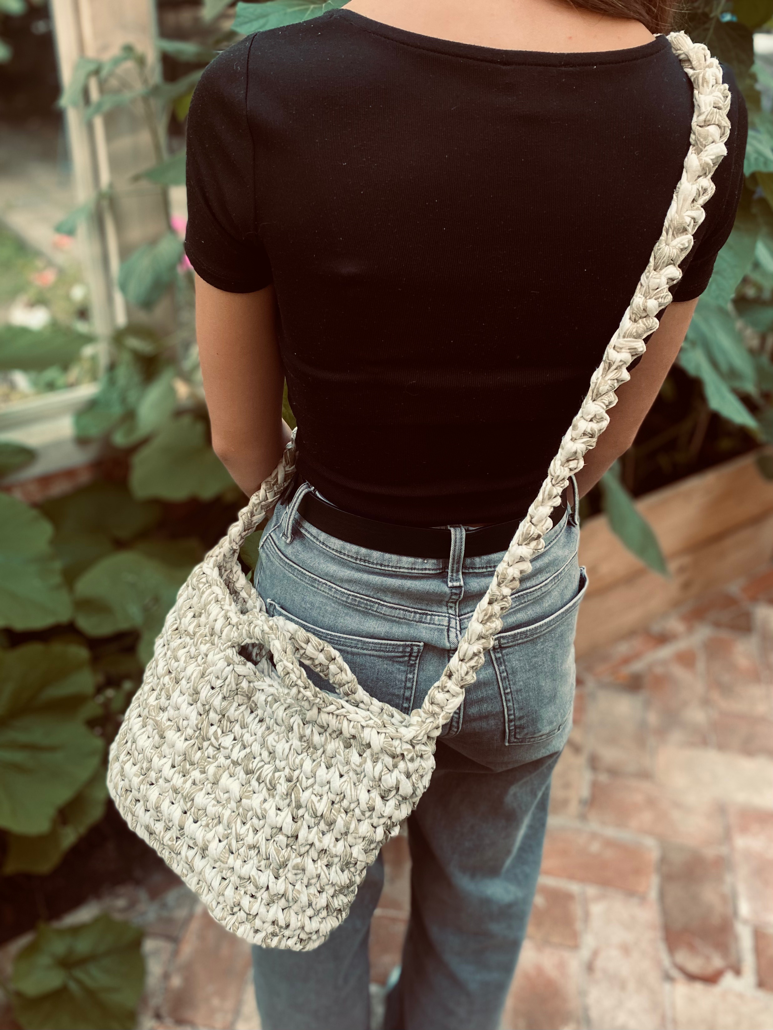 handgehäkelte Vintage Handtasche aus Textilgarn – Bild 4