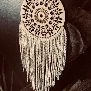 kleiner Traumfänger im Boho-Stil