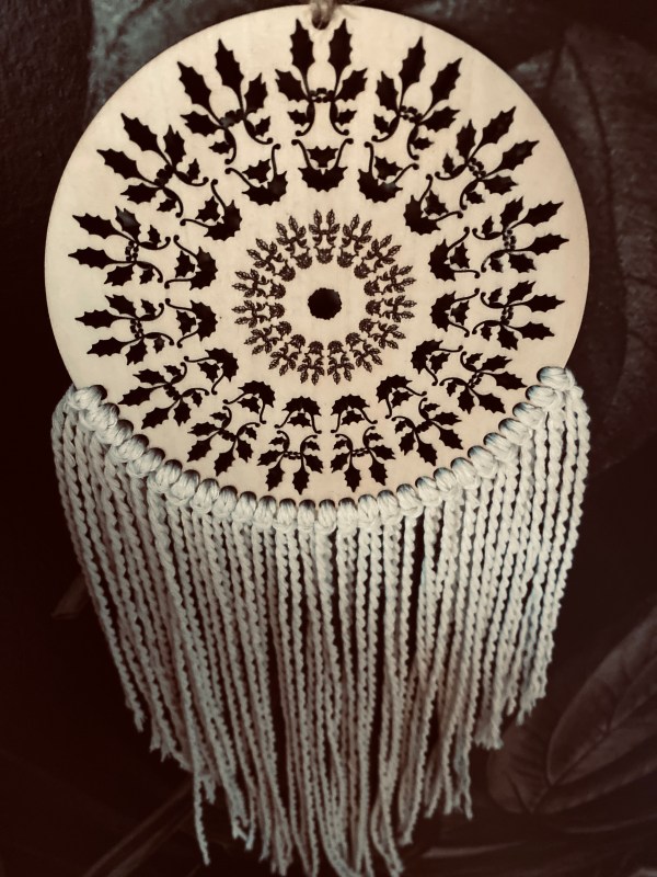 kleiner Traumfänger im Boho-Stil