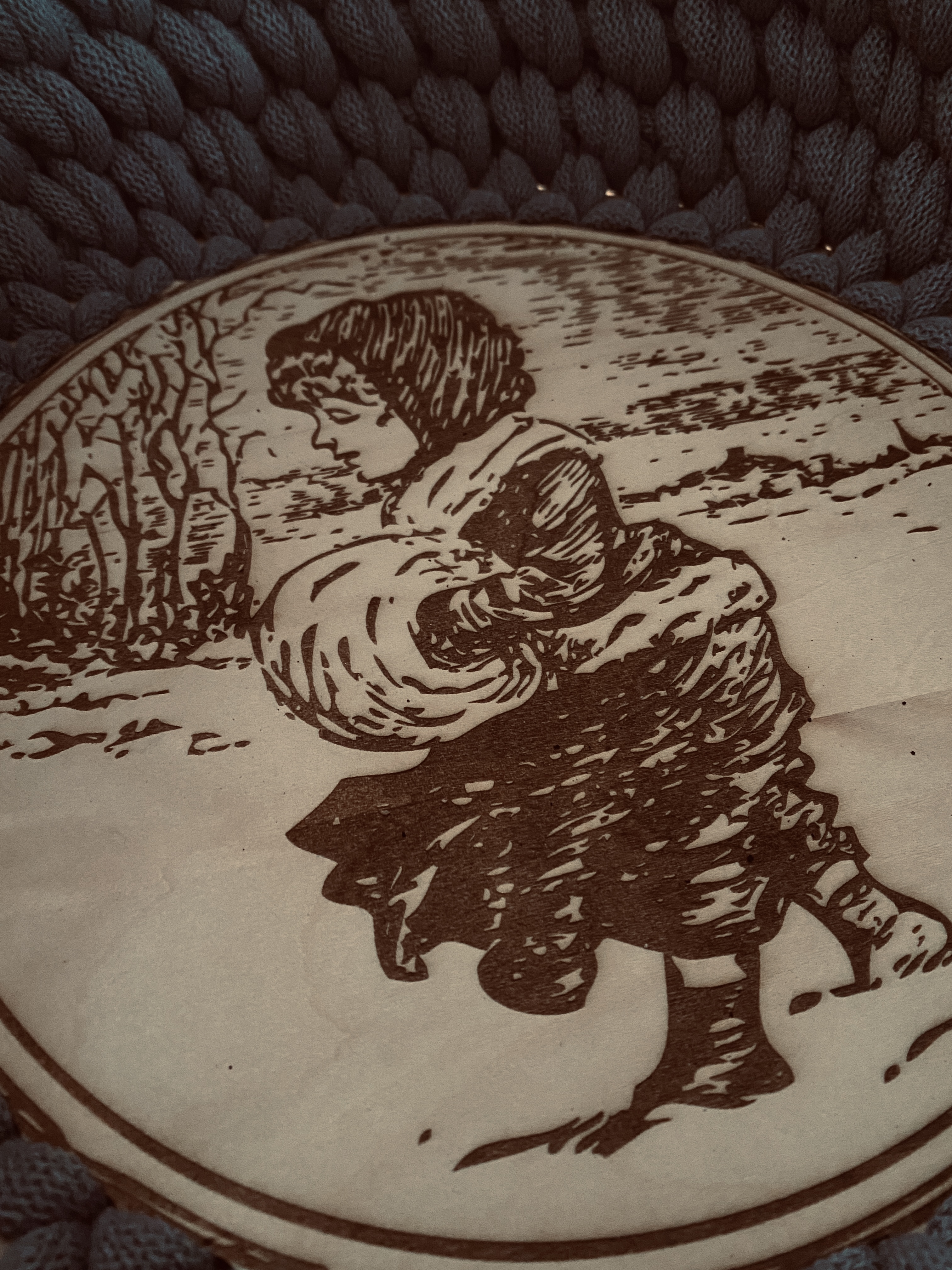 handgehäkelter Winterkorb aus Bobbiny Flechtkordel | mit gelasertem Wintermotiv – Bild 3