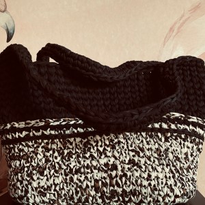 handgehäkelte XXL-Handtasche | Shopper im Leo-Look – Bild 1