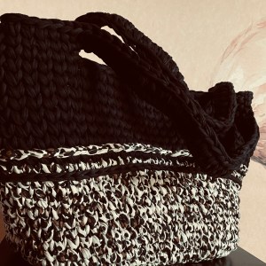 handgehäkelte XXL-Handtasche | Shopper im Leo-Look – Bild 2