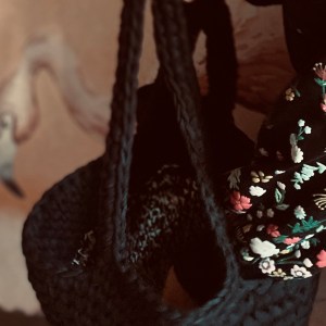 handgehäkelte XXL-Handtasche | Shopper im Leo-Look – Bild 8
