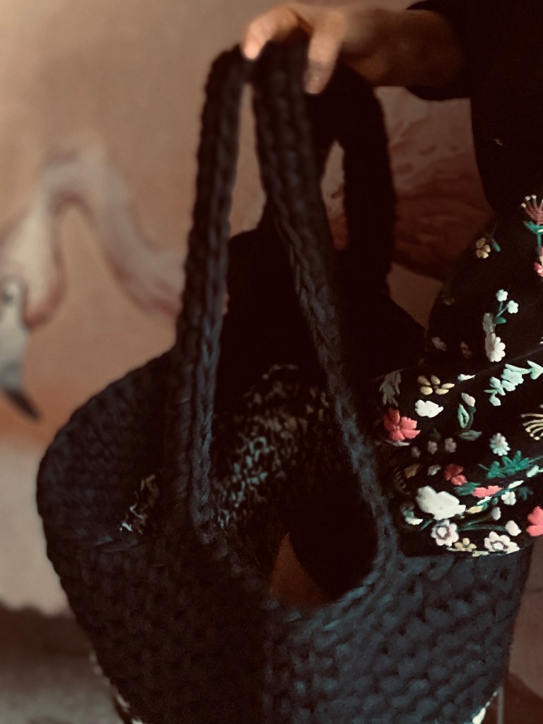 handgehäkelte XXL-Handtasche | Shopper im Leo-Look