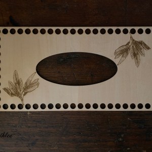 Häkelböden für Taschentuchboxen | Lindensperrholz | mit Gravur | 25,6 x 13,6 cm – Bild 3