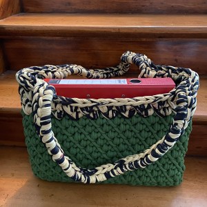 handgemachtes Taschenset Moos Green & Black Flowers – Bild 13