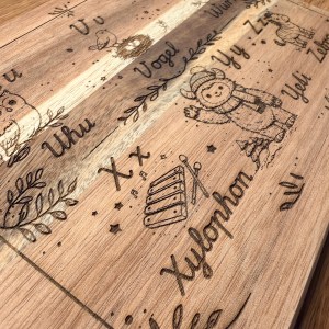 Lernbrettchen | Frühstücksbrettchen | Massivholz mit Griff | personalisierbar – Bild 11