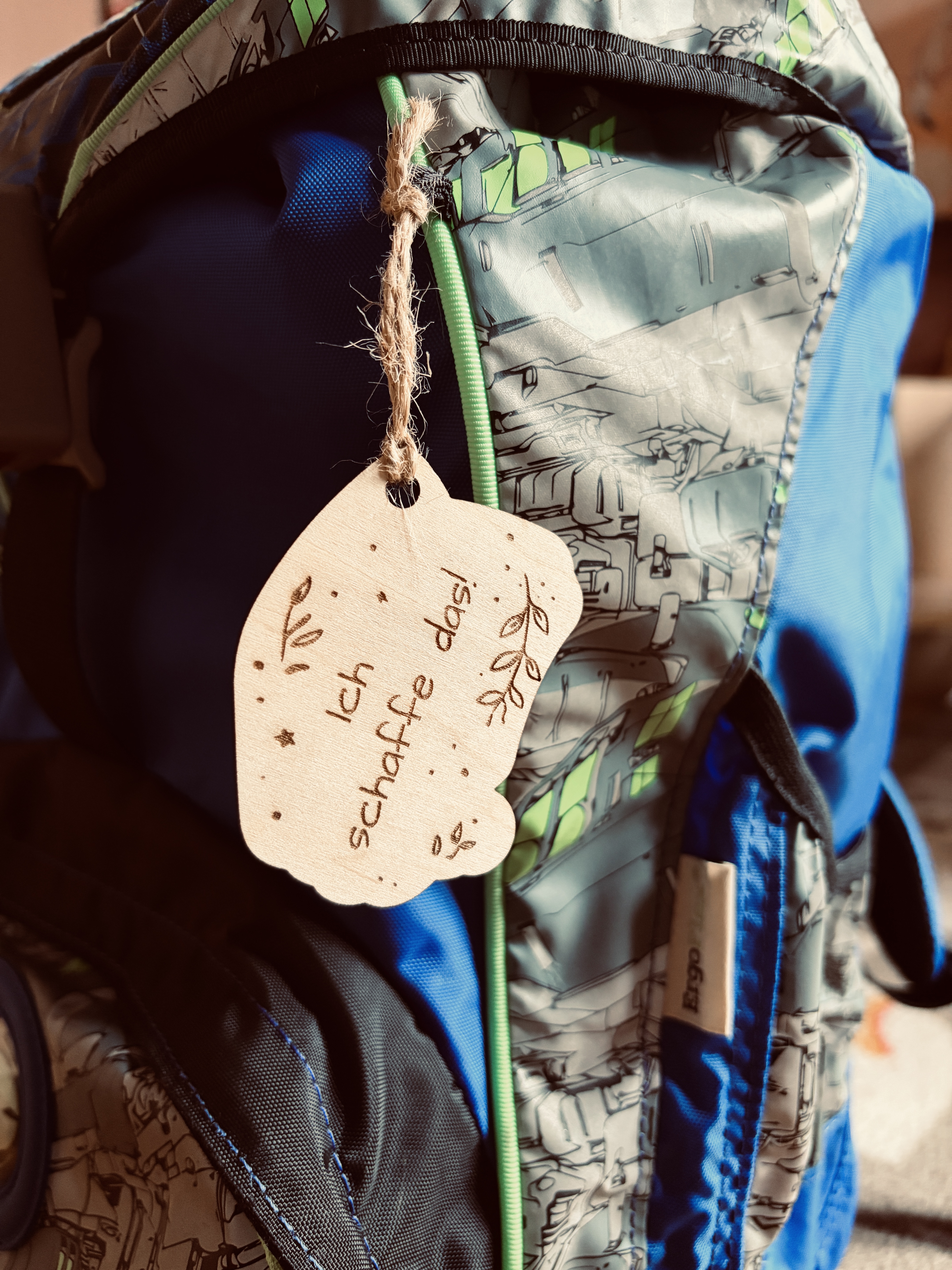 personalisiertes Einschulungsgeschenk aus Holz – Bild 17